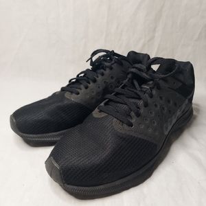Nike Downshifter 7 Mens Sz 8.5 852459-001 Triple Black Running Sneakers.